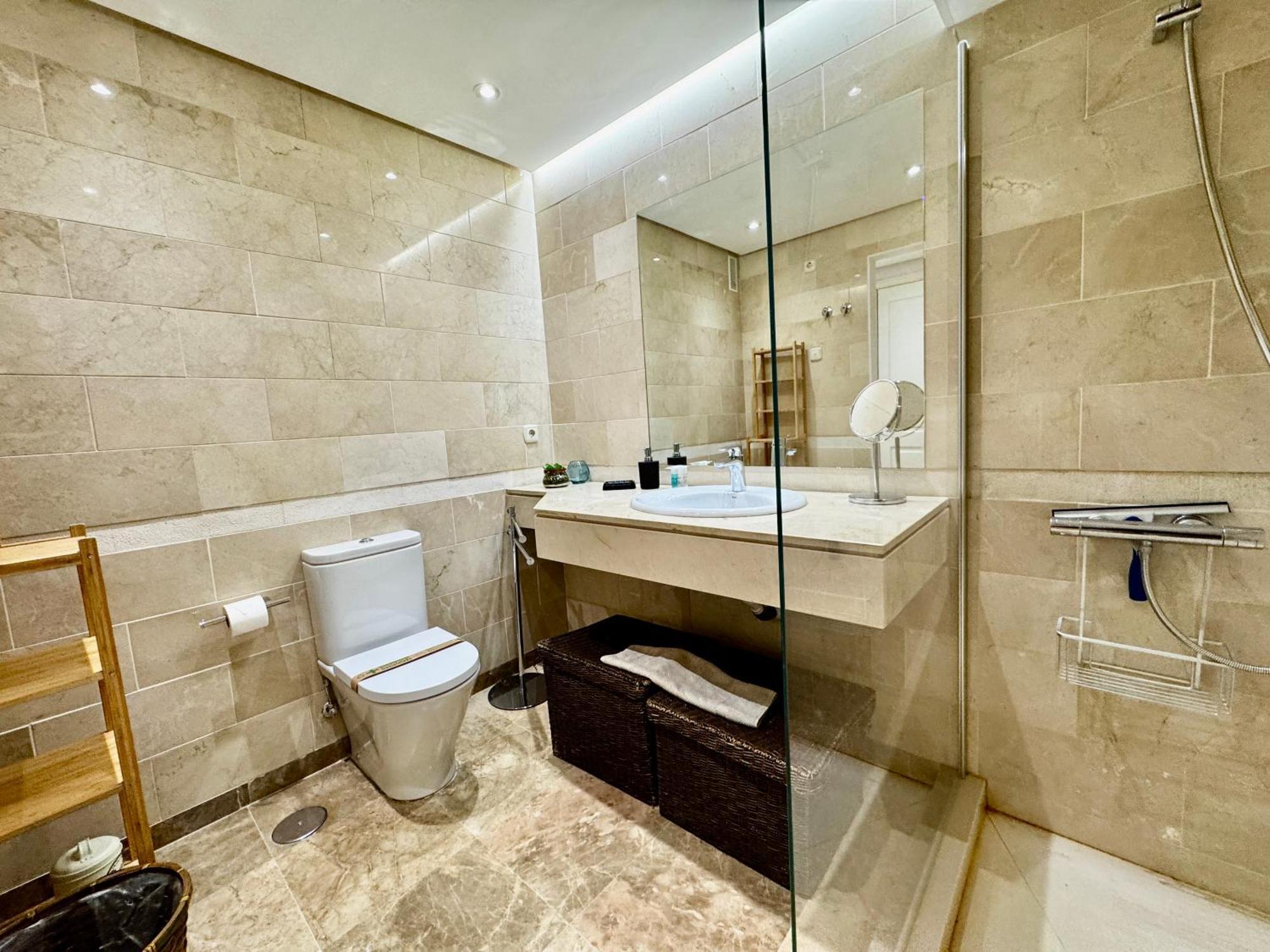 Rs 12 Ii Luxury Center Of - Eaw Homes Marbella